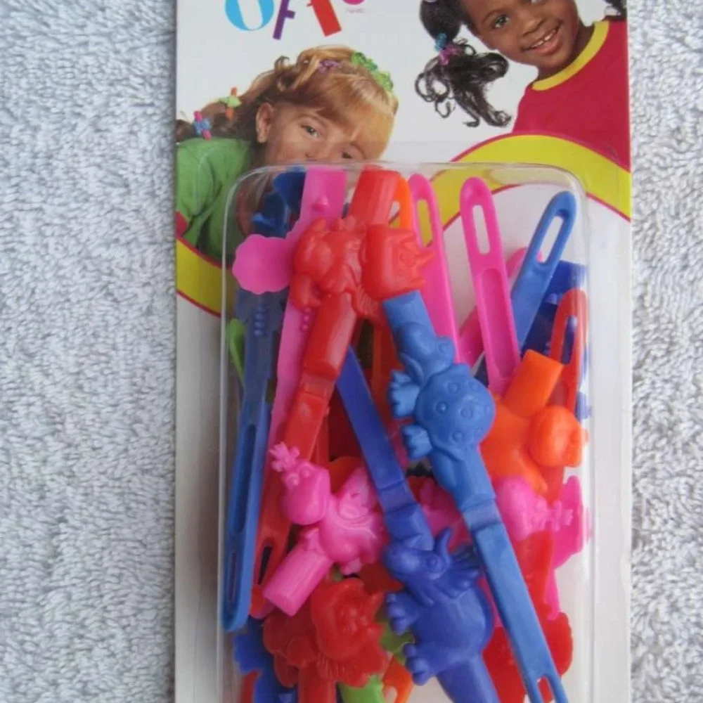 20 Goody Girls Show Offs Plastic Dinosaur Tight Hair Barrettes Secure Pin Pastel